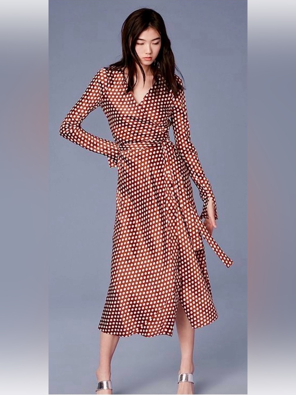 Pre-loved Diane Von Fรผrstenberg silk wrap dress, Size 10 (great condition)